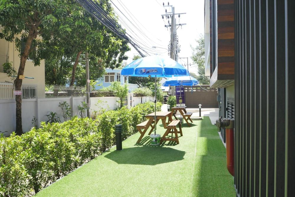 Q Space Residence Μπανγκόκ Εξωτερικό φωτογραφία